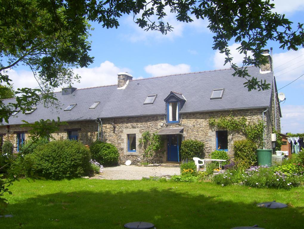 Le Boterff Gites Et Camping Saint-Mayeux Екстериор снимка